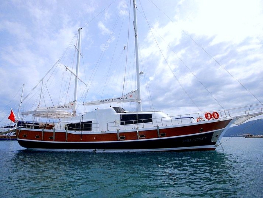Yacht Esma Sultan 2
